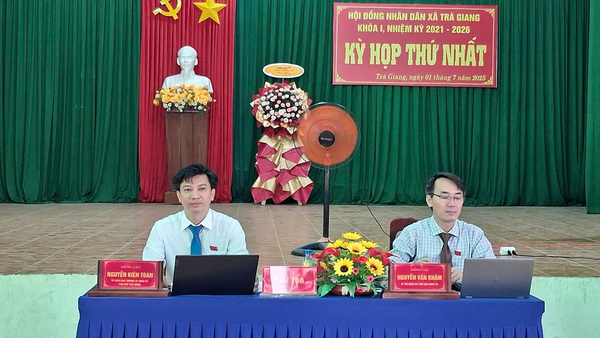 HĐND xã Trà Giang khóa I, nhiệm kỳ 2021- 2026 tổ chức kỳ họp lần thứ nhất