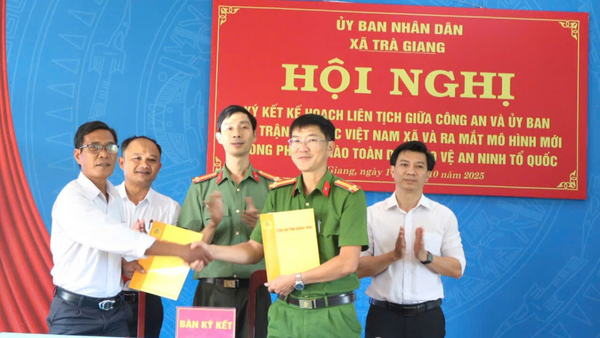 XÃ TRÀ GIANG TỔ CHỨC HỘI NGHỊ KÝ KẾT KẾ HOẠCH LIÊN TỊCH GIỮA CÔNG AN VÀ ỦY BAN MTTQ VIỆT NAM XÃ; RA MẮT CÁC MÔ HÌNH MỚI TRONG PHONG TRÀO TOÀN DÂN BẢO VỆ AN NINH TỔ QUỐC