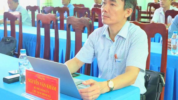 XÃ TRÀ GIANG THAM DỰ HỘI NGHỊ TRỰC TUYẾN TOÀN QUỐC QUÁN TRIỆT, TRIỂN KHAI THỰC HIỆN NGHỊ QUYẾT HỘI NGHỊ LẦN THỨ BA BAN CHẤP HÀNH TRUNG ƯƠNG ĐẢNG KHÓA XIV